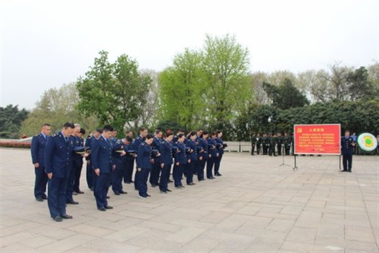  学党史 悟思想 办实事 开新局｜江苏南京开展“重温党史 缅怀先烈 践行初心”主题党日活动