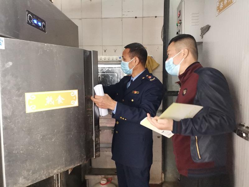  从源头到餐桌环环过检 福建厦门市场监管部门保障春节后用餐安全