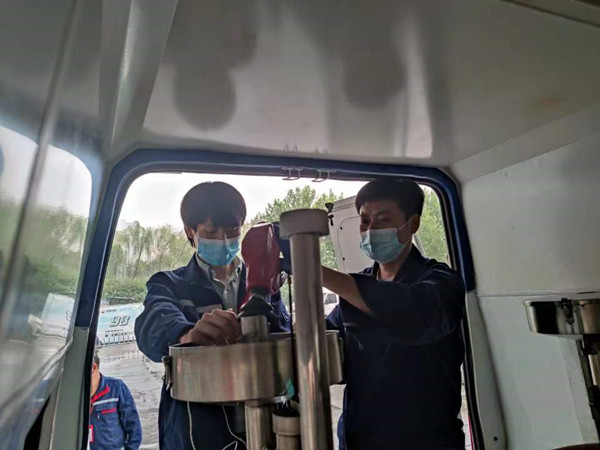  湖北武汉：60升的油箱加了65升汽油，靠谱吗？