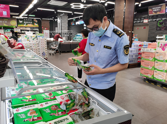 厦门海沧：启动快检车给粽子做“体检”