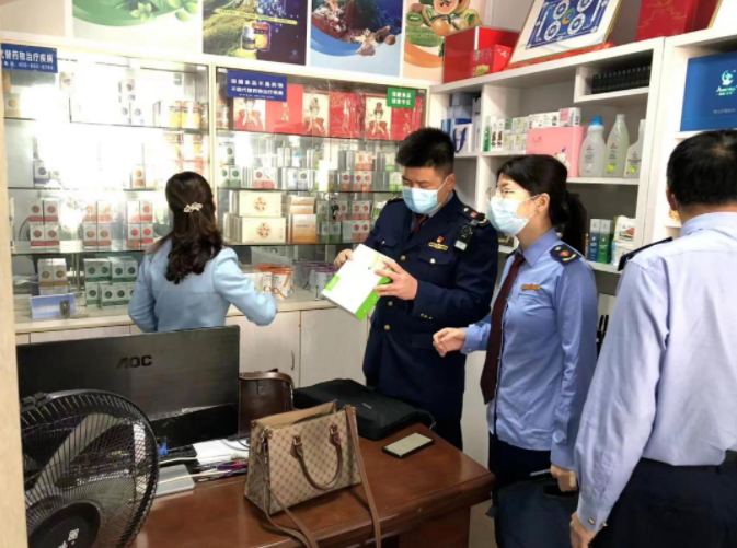  打击整治养老诈骗专项行动 | 福建严打养老诈骗违法行为