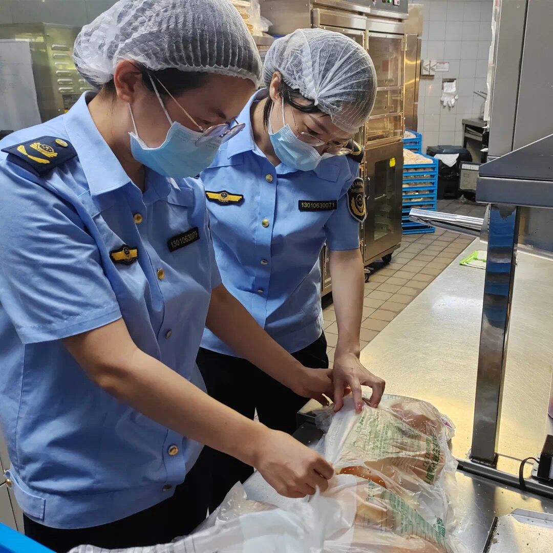 福建市场监管系统守护学生饮食安全