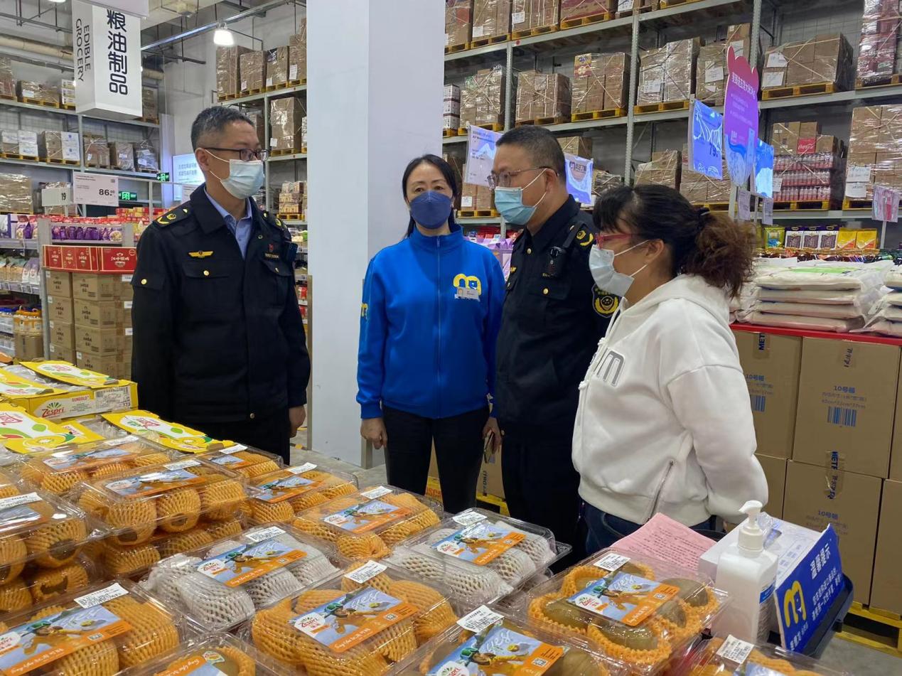 南京雨花台：守护春节期间放心消费环境