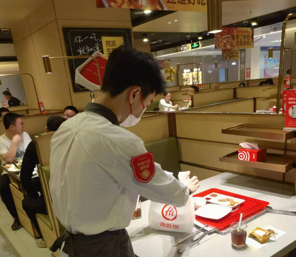  制止餐饮浪费|广西桂林：2867家餐厅设立“光盘行动”倡导员
