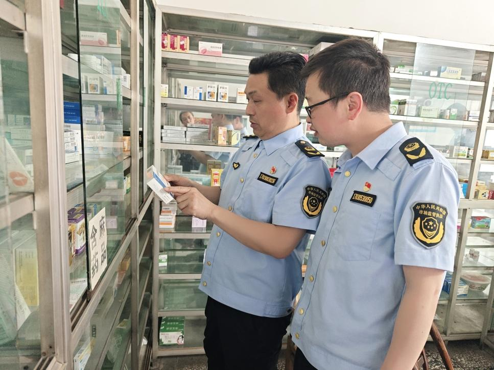 “铁拳”行动∣湖北襄阳“华康药房”销售假药被查处