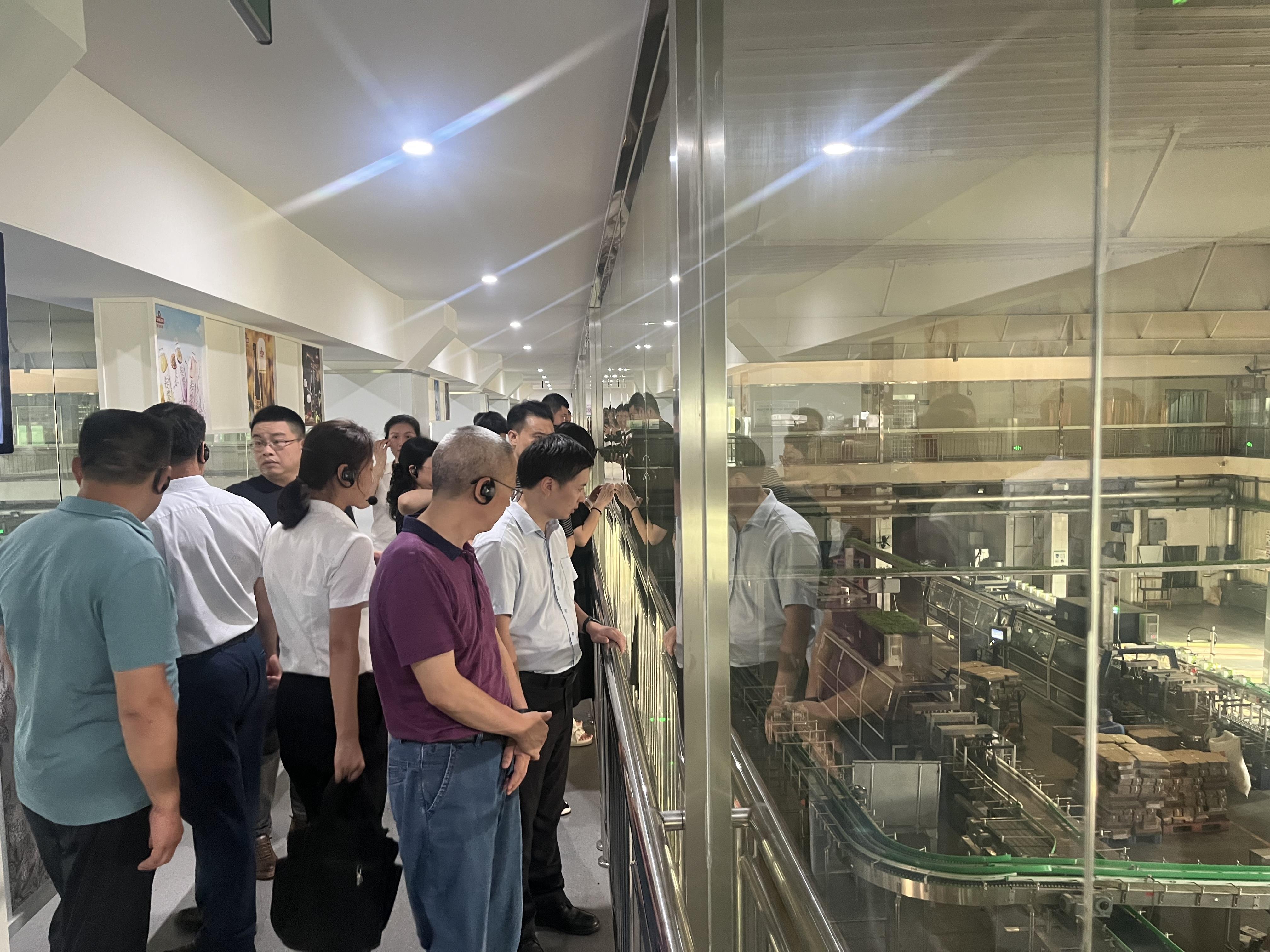  搭建互动平台 提振消费信心 湖南省消保委消费体验活动走进企业