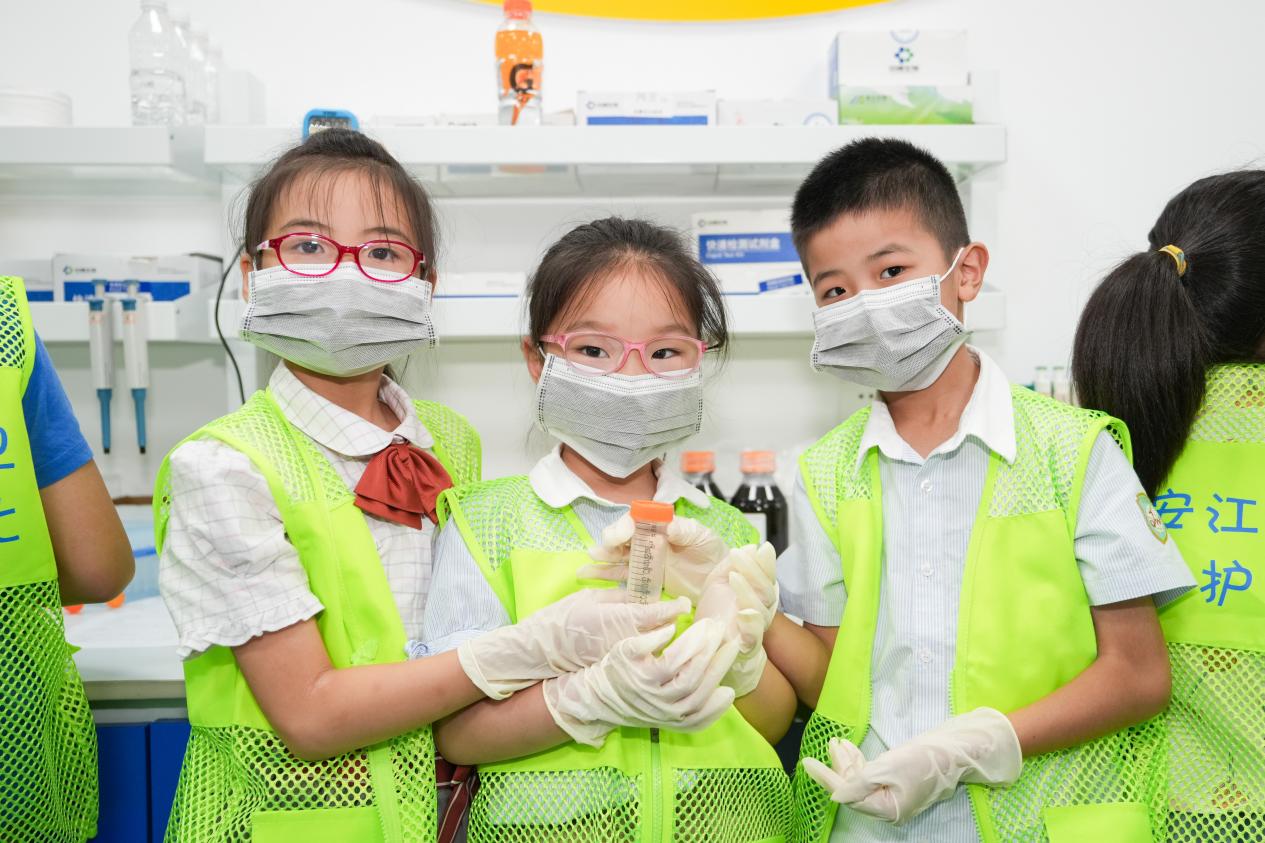 江苏南京：江北新区开展“食安少年行”活动