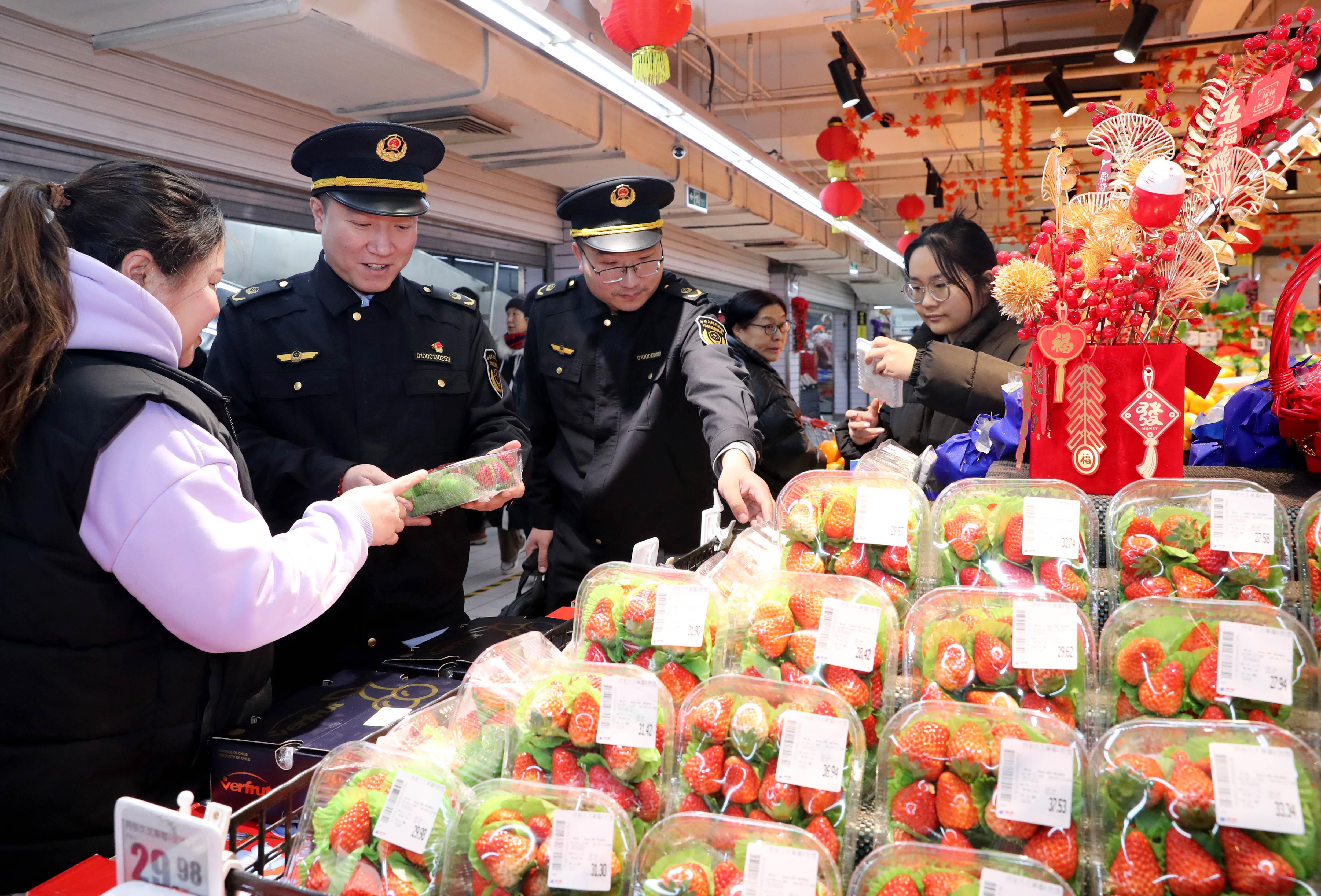 北京东城：专项魔难瓜果市场