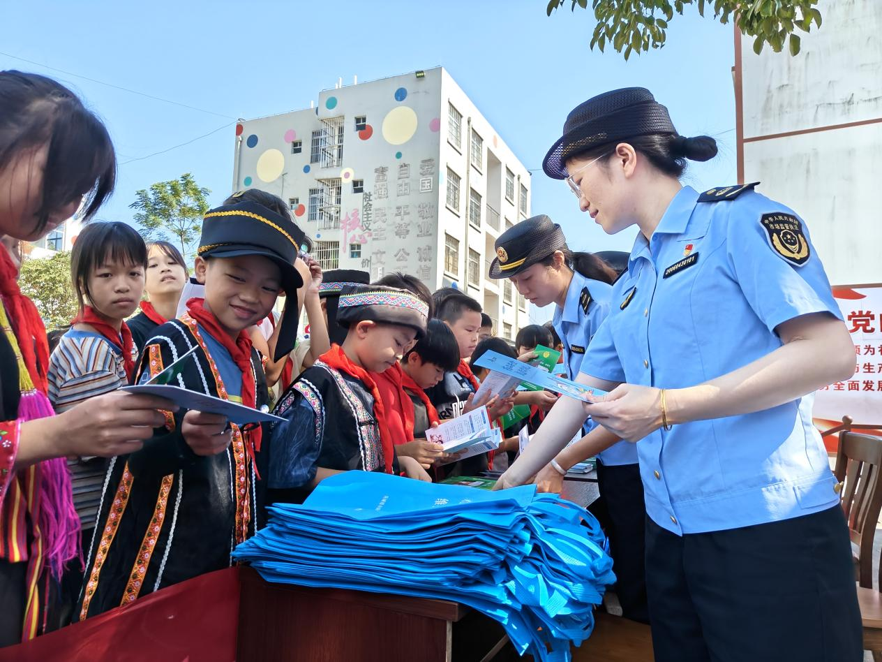  广西防城港： 知识产权保护宣传进校园