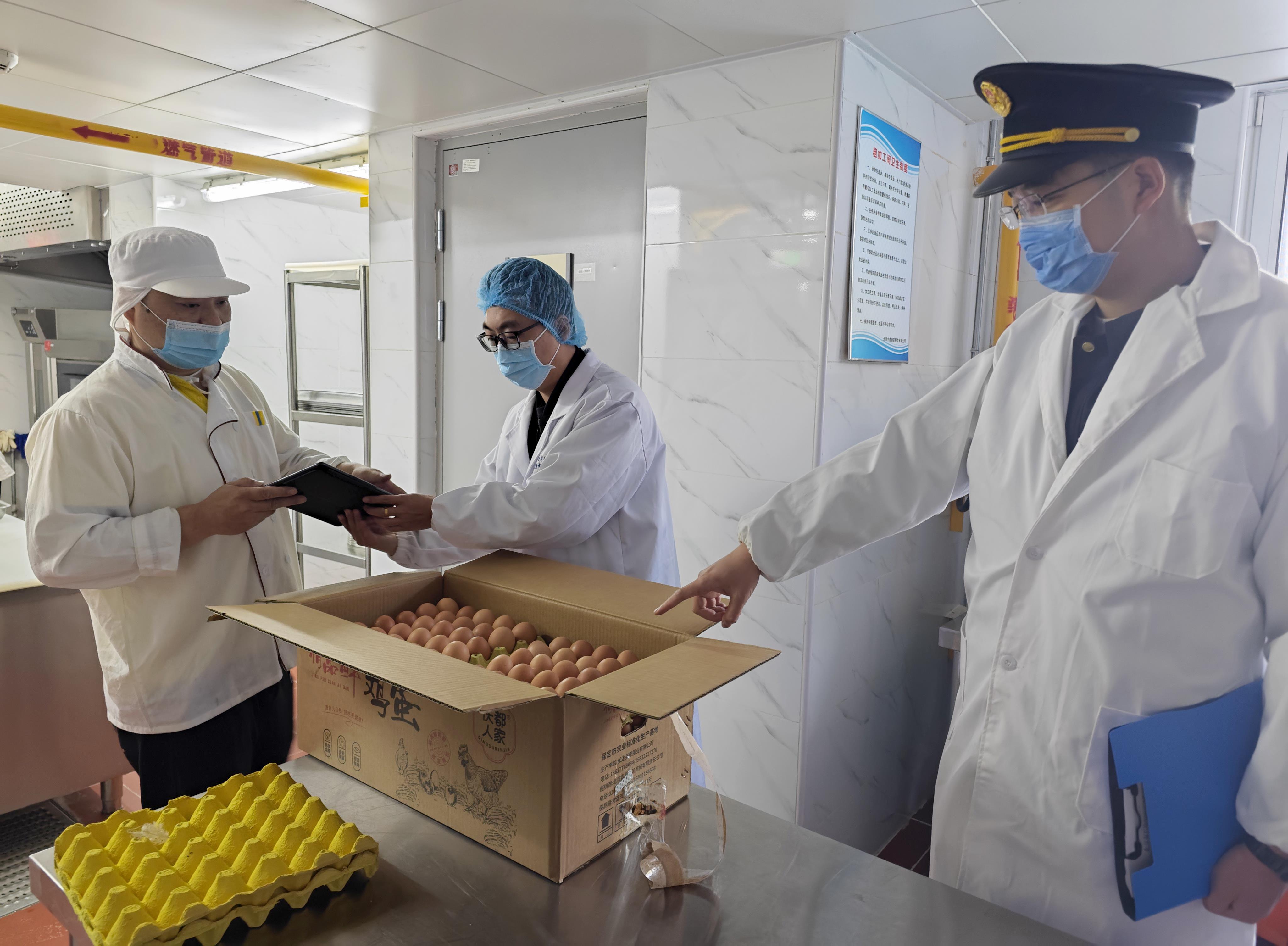 北京石景山开展学校食堂食品安全监督检查
