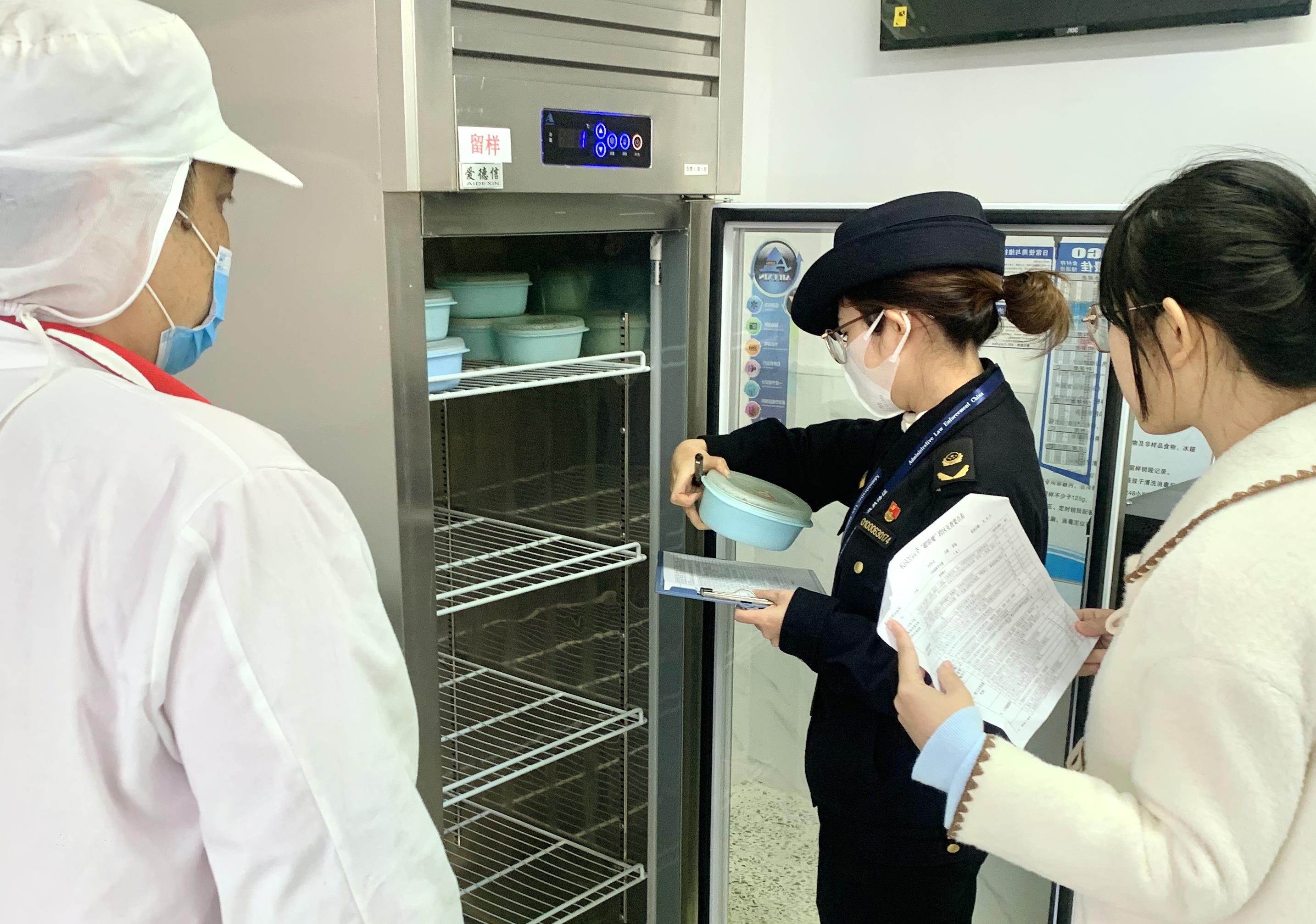  北京石景山开展校园食品安全“回头看”检查