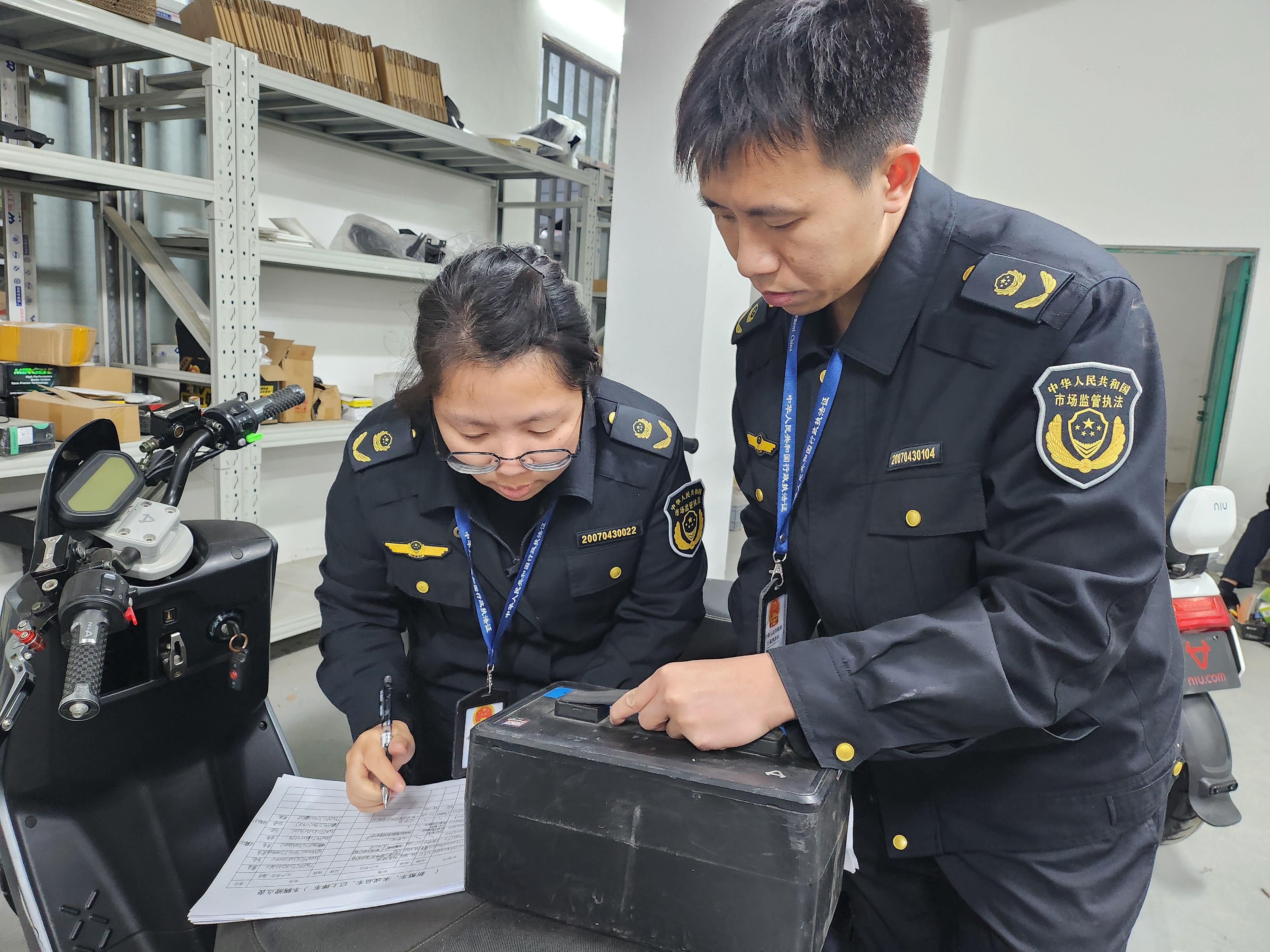  督导与服务同行 广西深化电动自行车安全隐患全链条整治