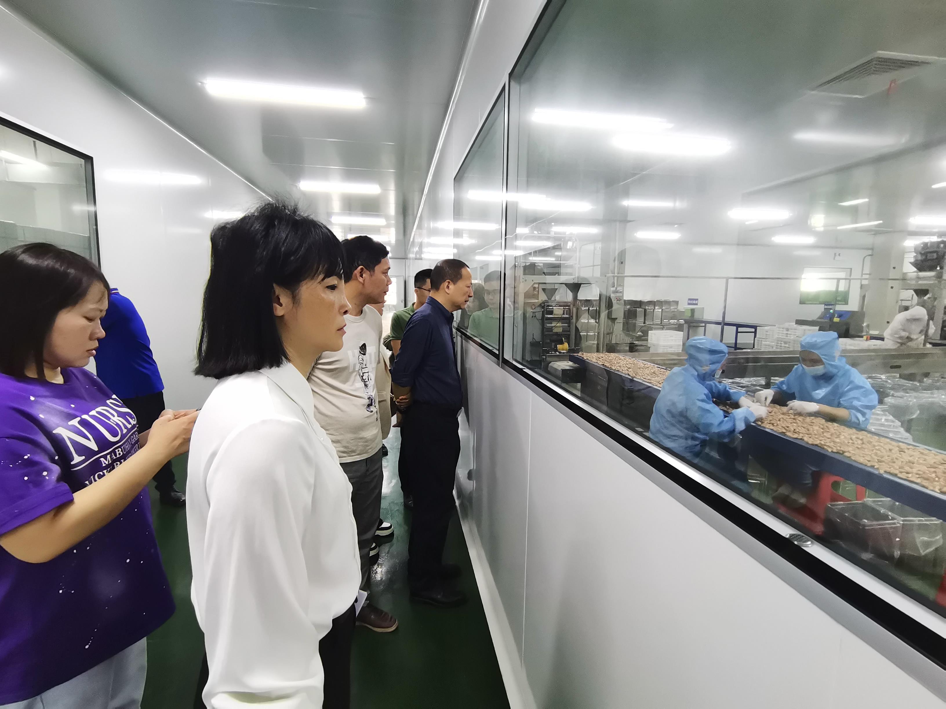 广西消委会联合崇左市场监管部门开展边境消费体察