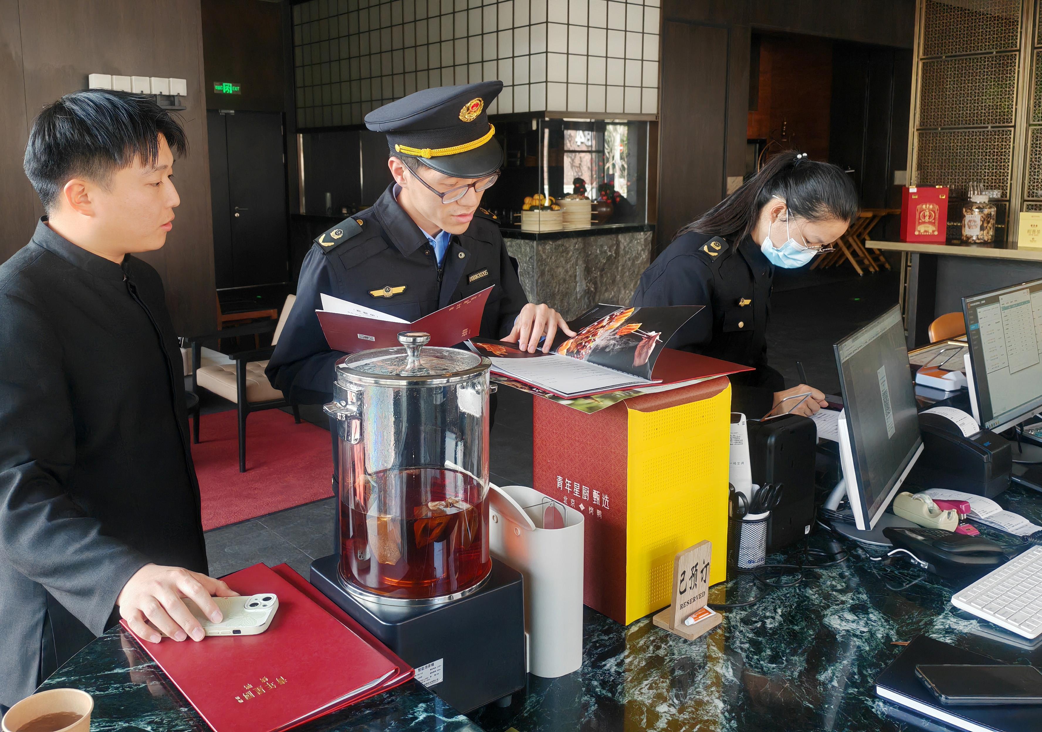开展价格执法检查 优化旅游市场环境