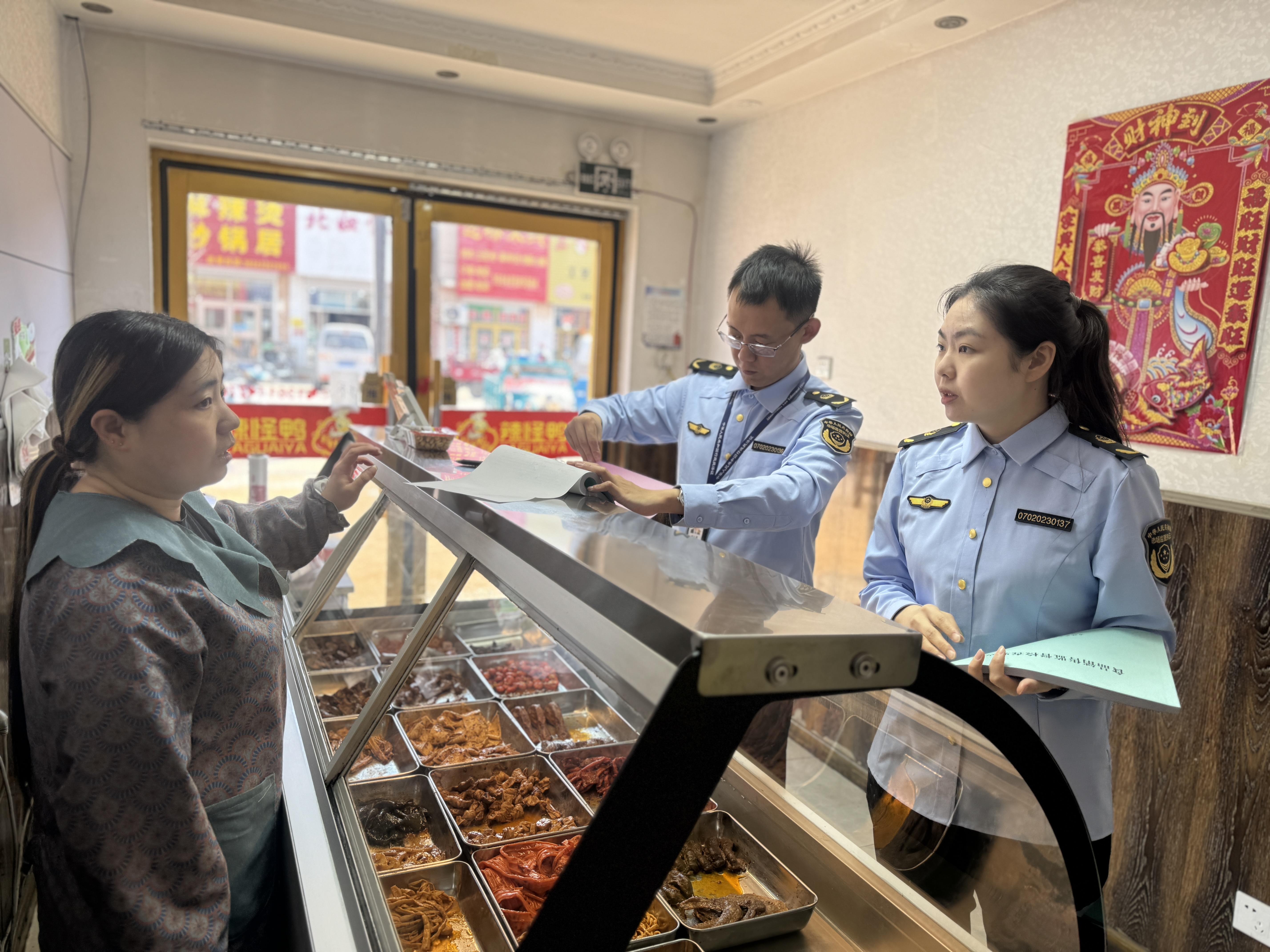  吉林：严查食品市场守牢安全底线