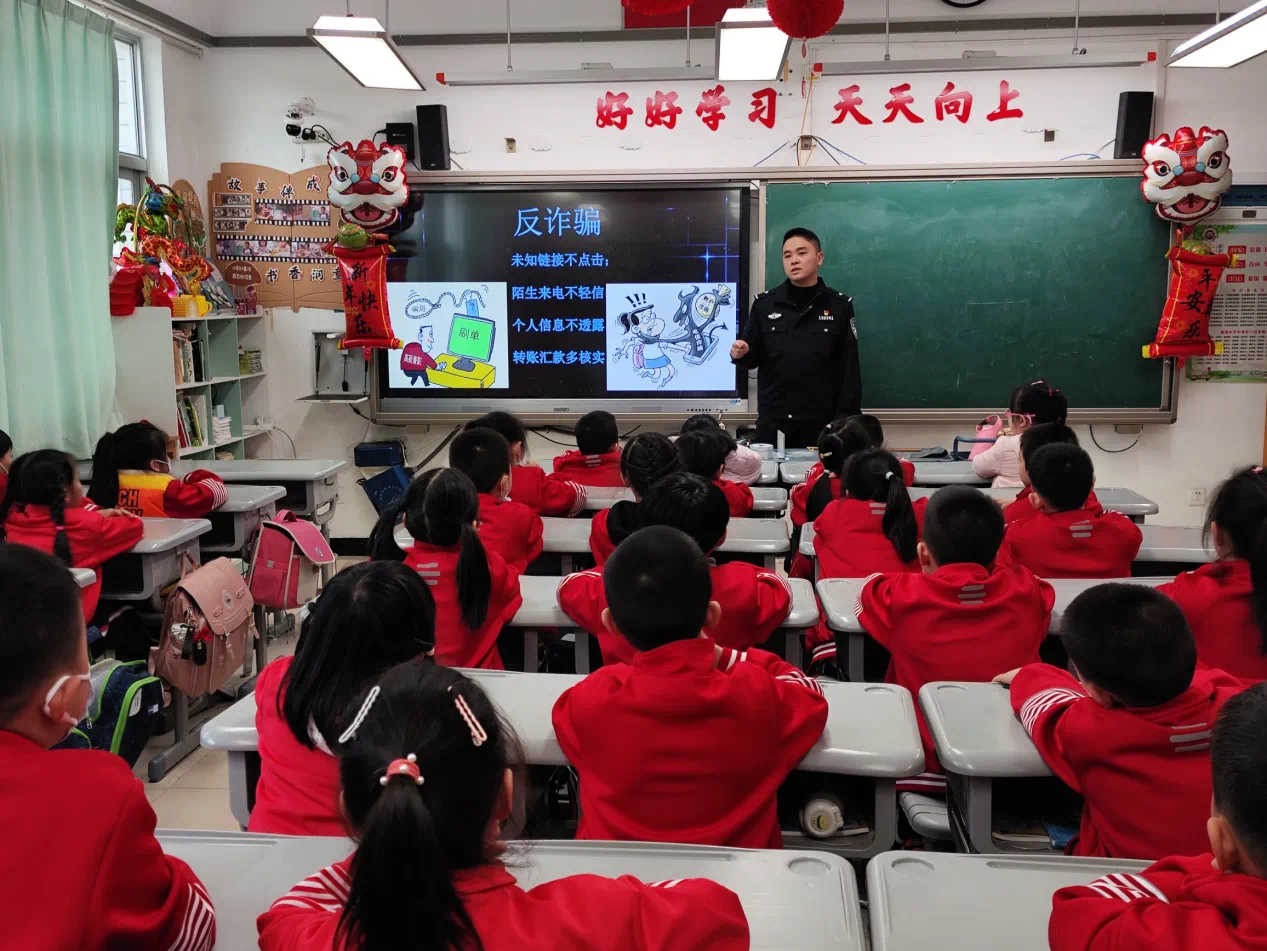  春节期间我市智慧停车项目免费