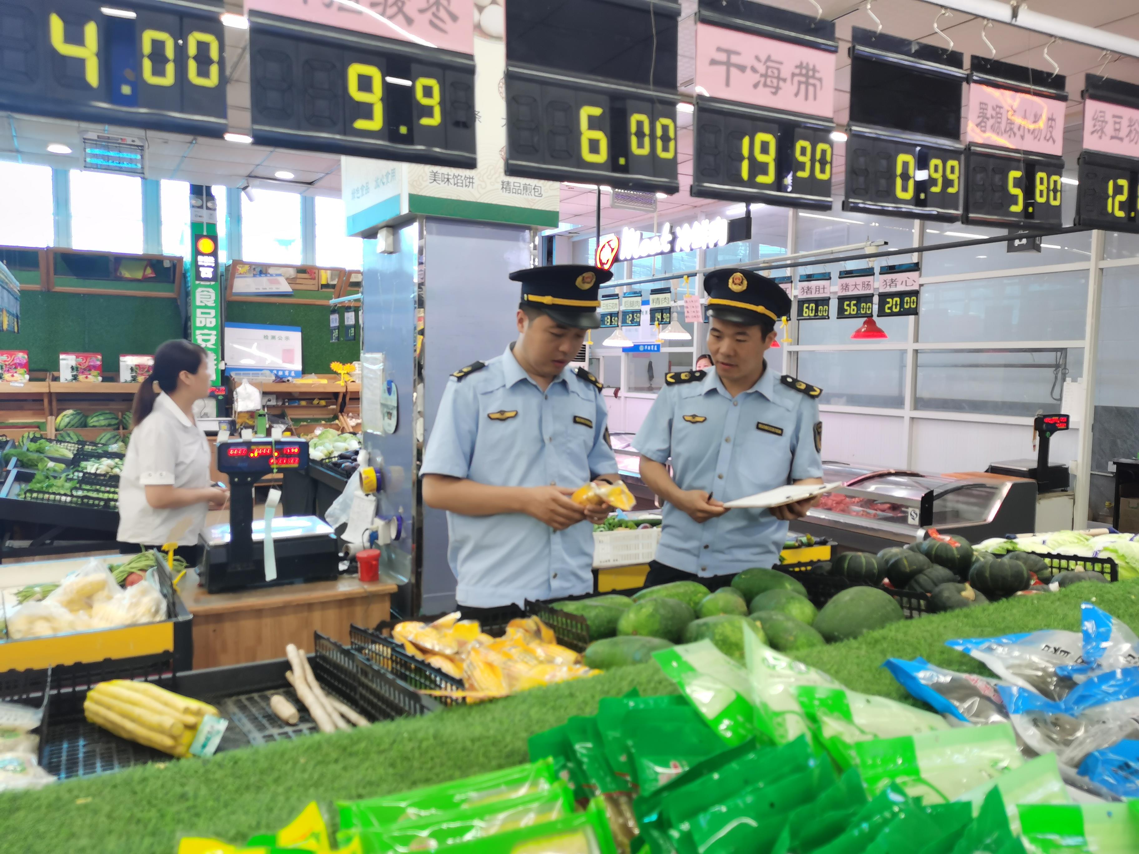  山东宁阳市场监管部门开展夏季食品安全检查