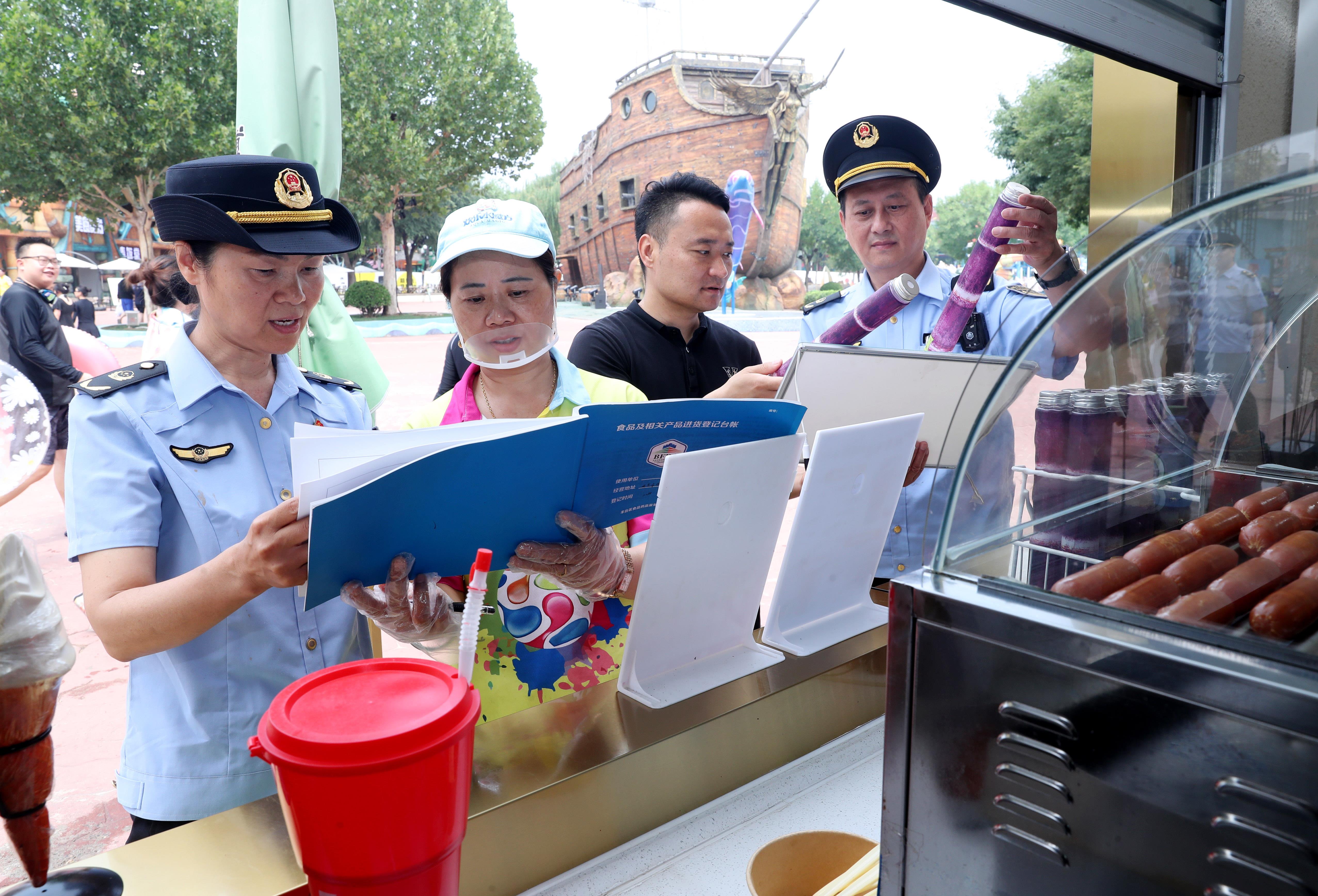 专项检查景区食品 保障游客吃得放心
