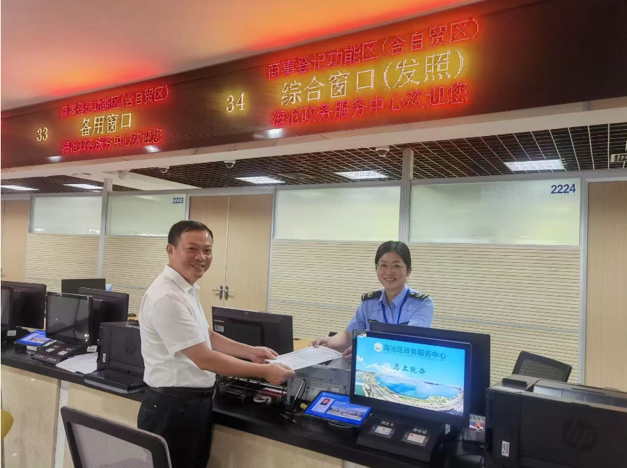 福建厦门首台合规自动售械机现身医院