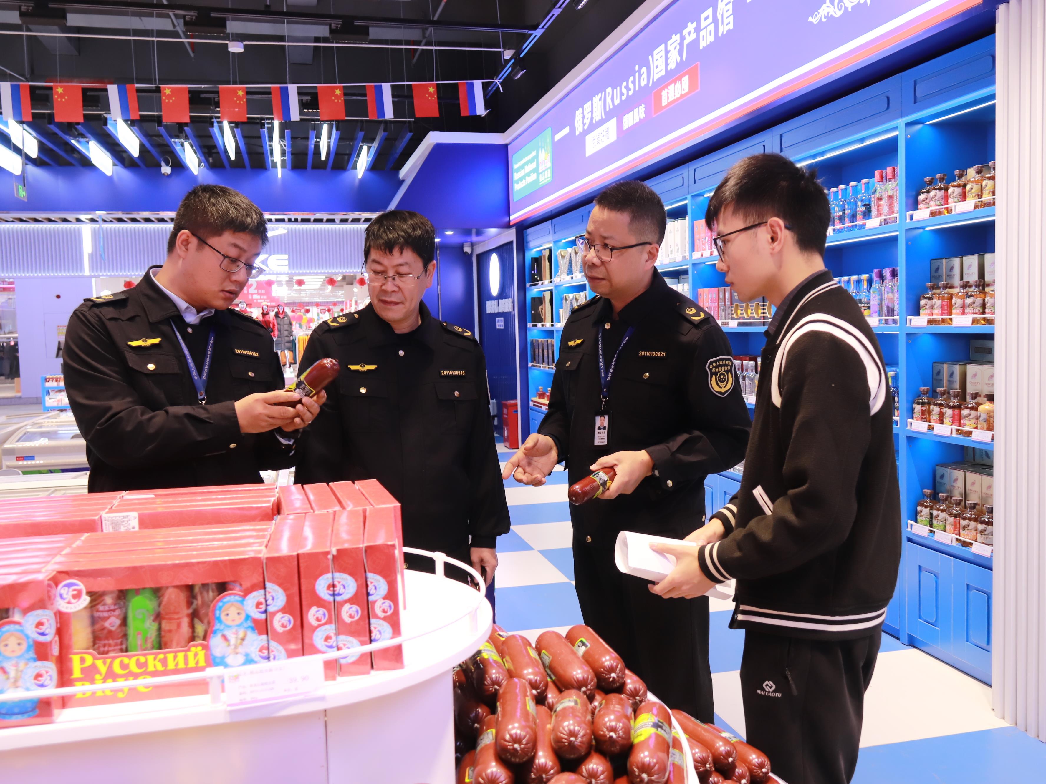广西贺州：检查“俄罗斯商品馆”