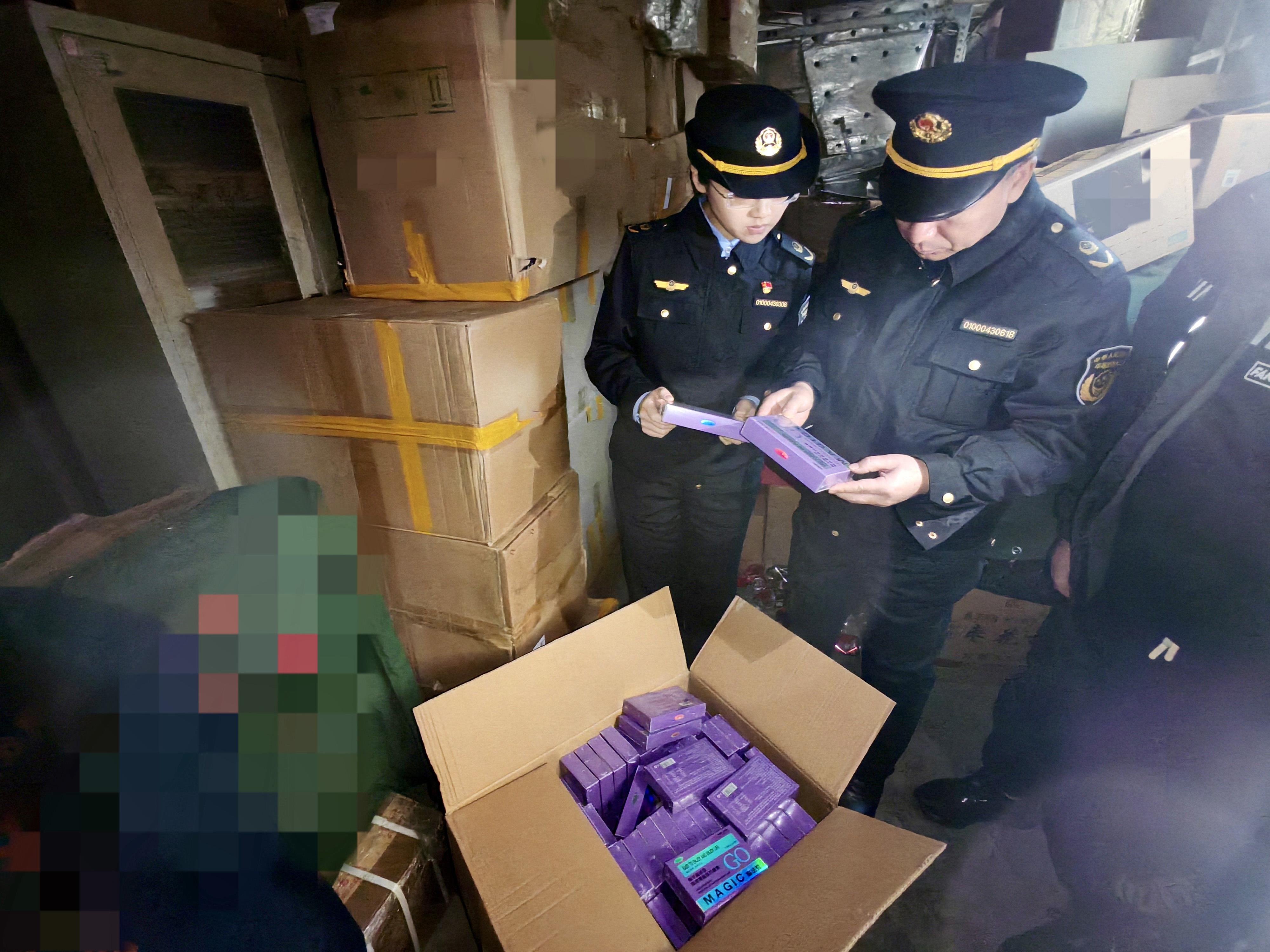  直播销售有毒有害“减肥神药” 网红主播等30余人落网