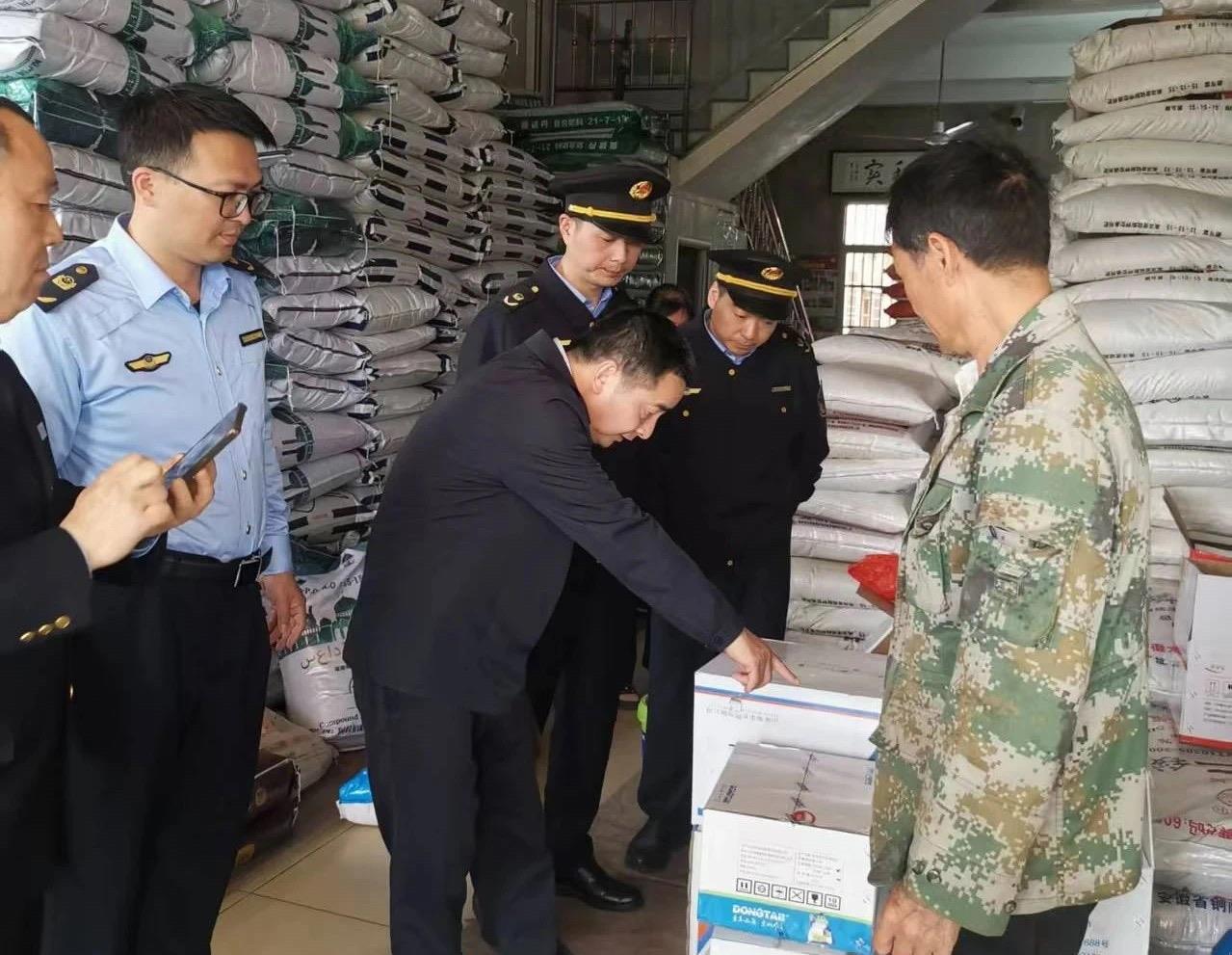 福建漳州开展农资安全宣传服务活动