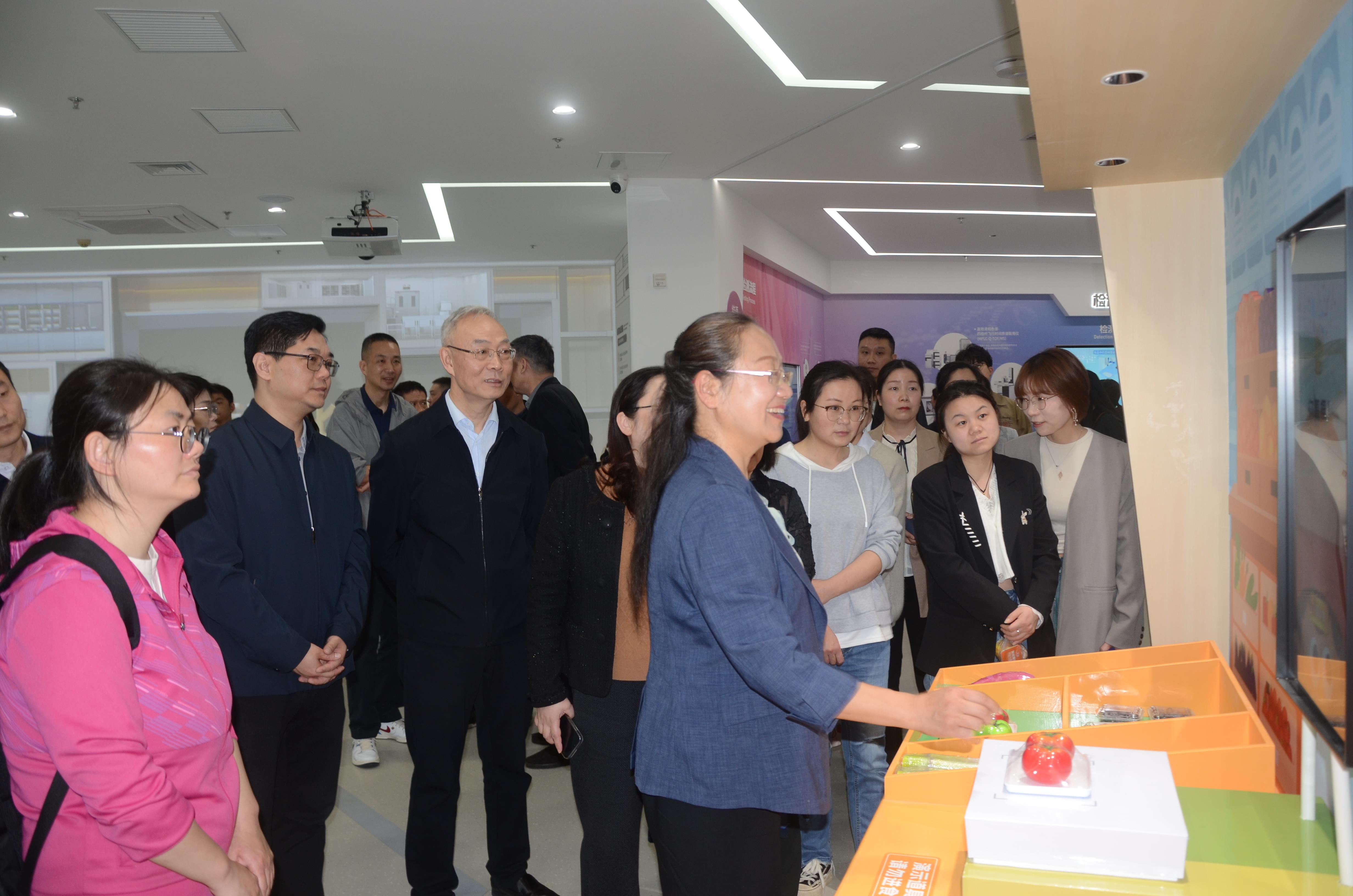  湖北开展“认证检验检测在身边”宣介活动
