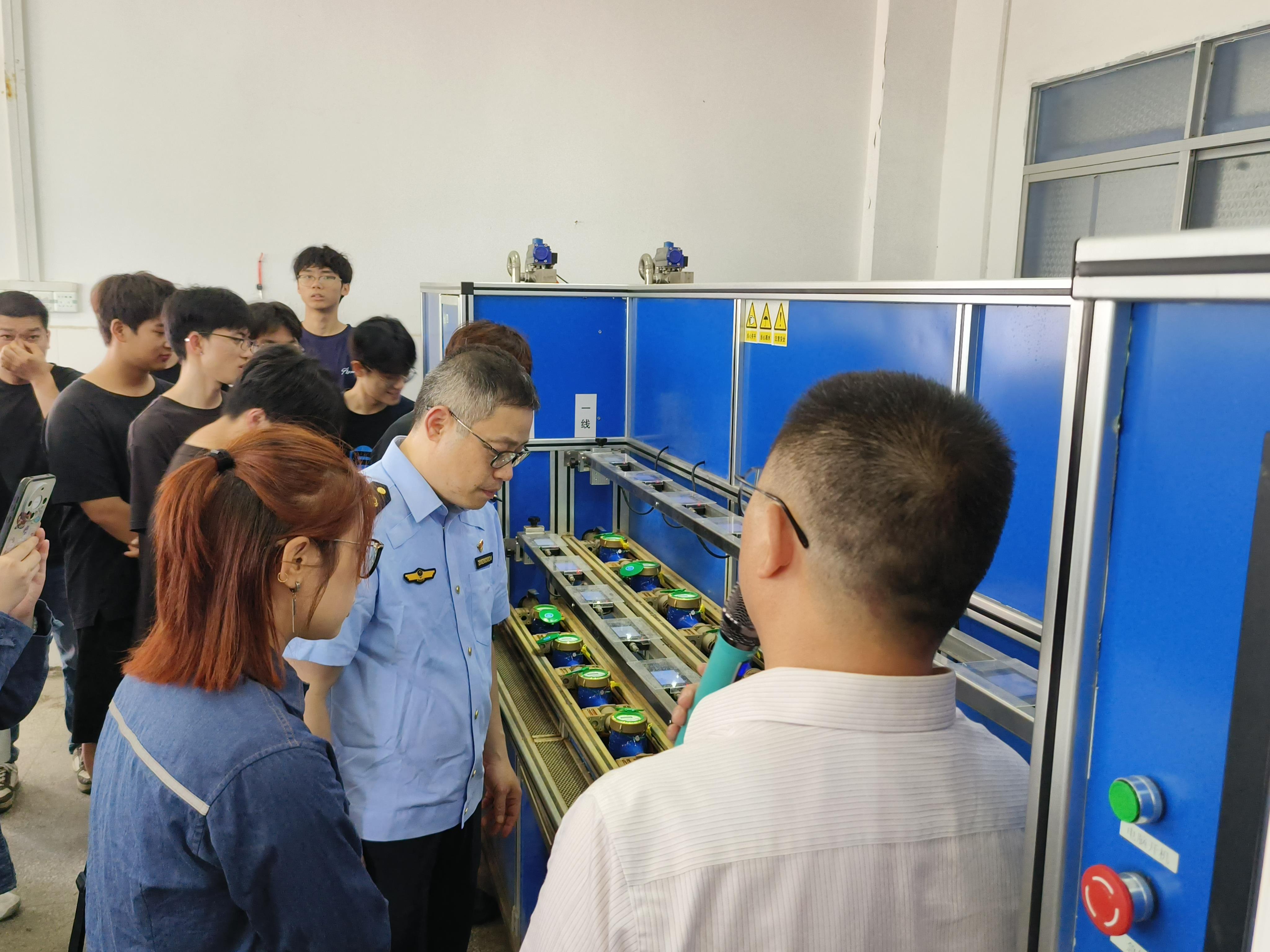  广西多形式开展“5•20世界计量日”科普宣传活动
