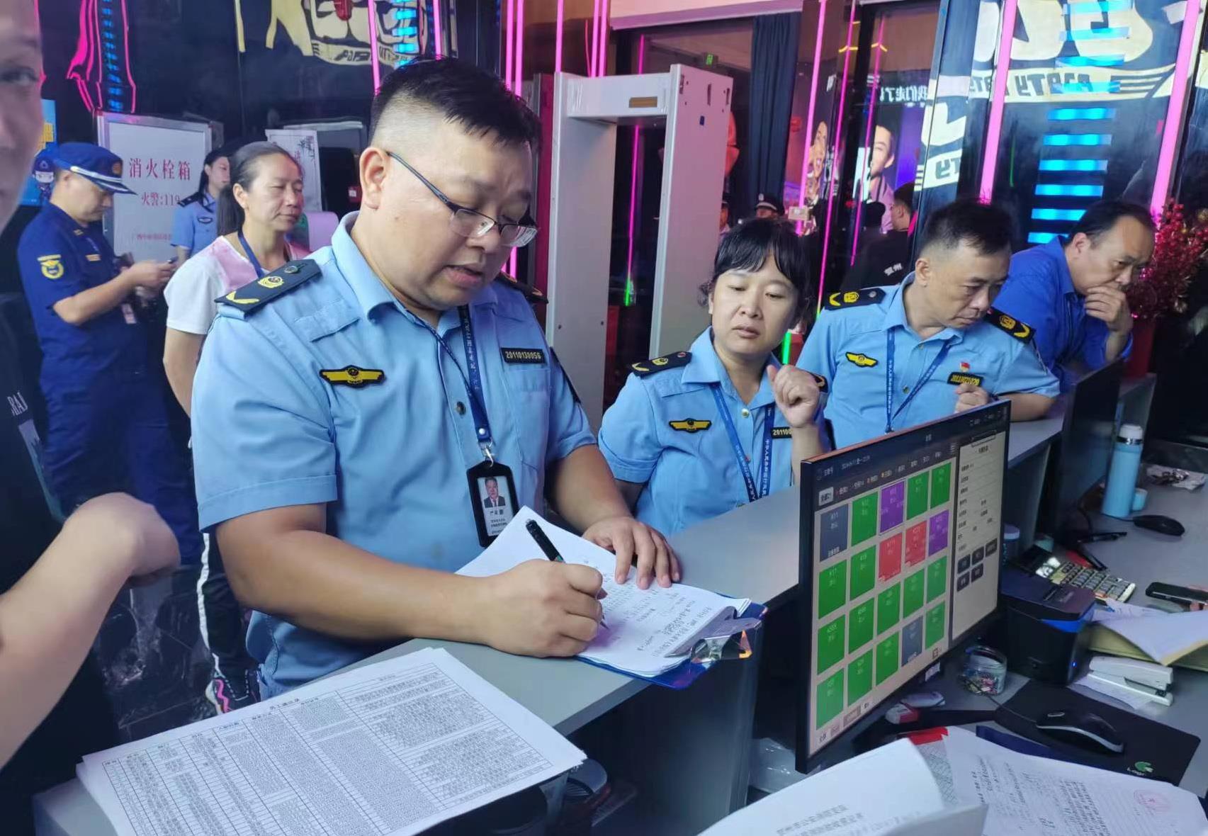  广西贺州市八步区：开展未成年人违法犯罪预防治理行动
