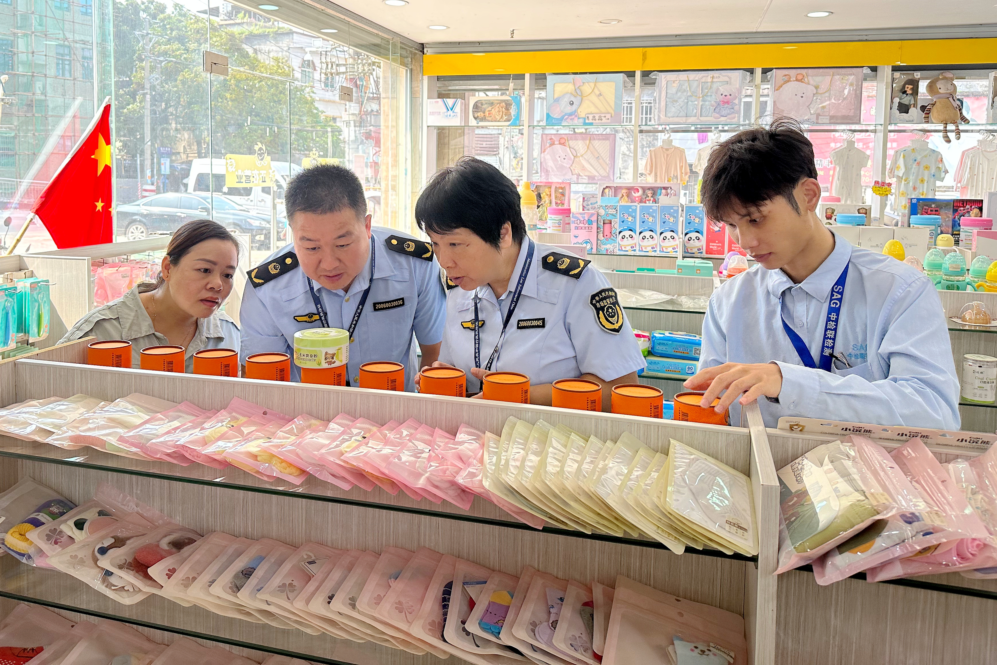  广西防城港多举措织密化妆品“安全网”