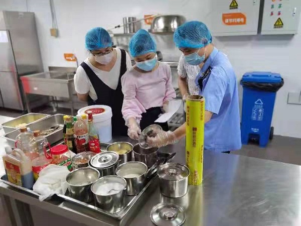  福建厦门：开展校园及周边食品安全检查 保障线下教学安全有序恢复