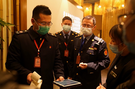 江西南昌突击检查餐饮企业乱收费 多家知名餐厅被通报