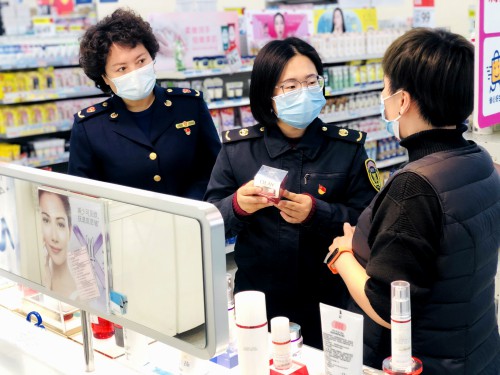北京昌平：开展化妆品市场专项检查
