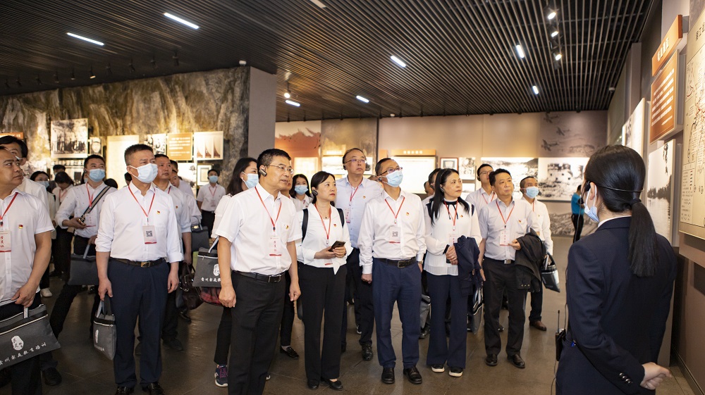  贵州省市场监管局开展“重走长征路•开启新征程”实践活动