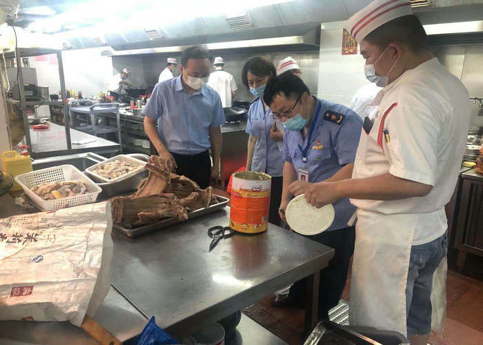  福建福清：开展餐饮服务食品安全检查 发出86份整改通知