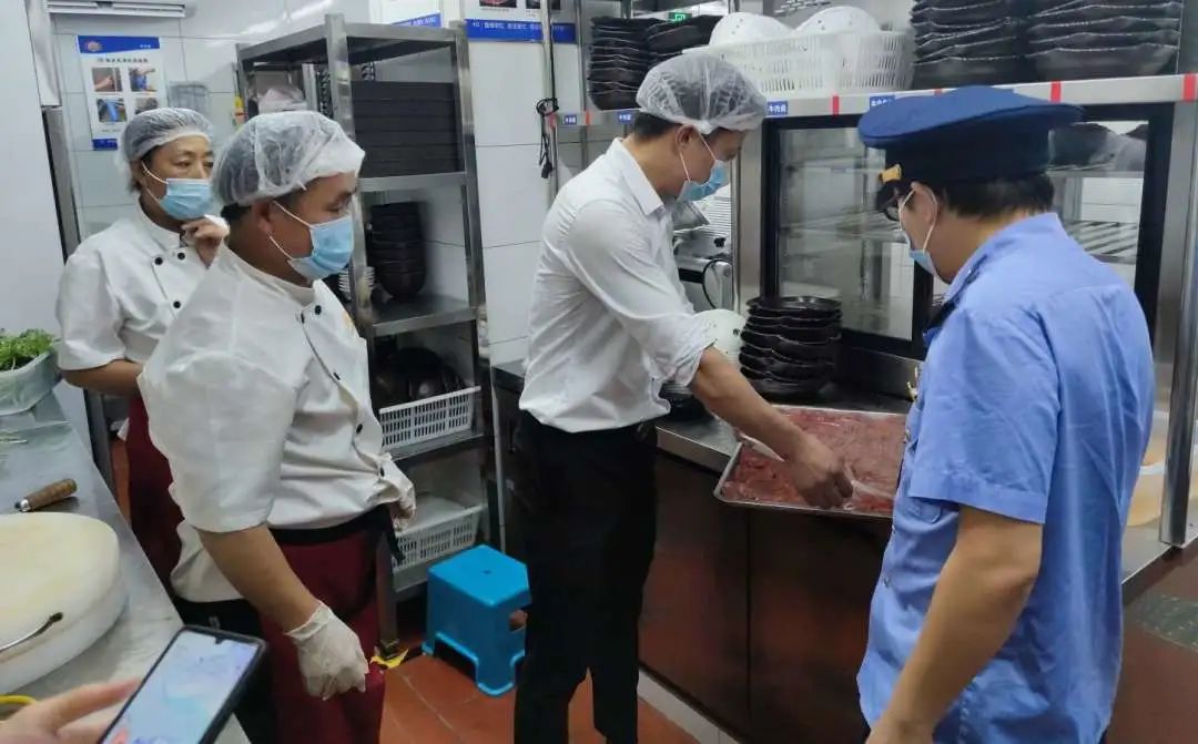 浙江紧急检查29家“火凤祥火锅店” 约谈公司负责人