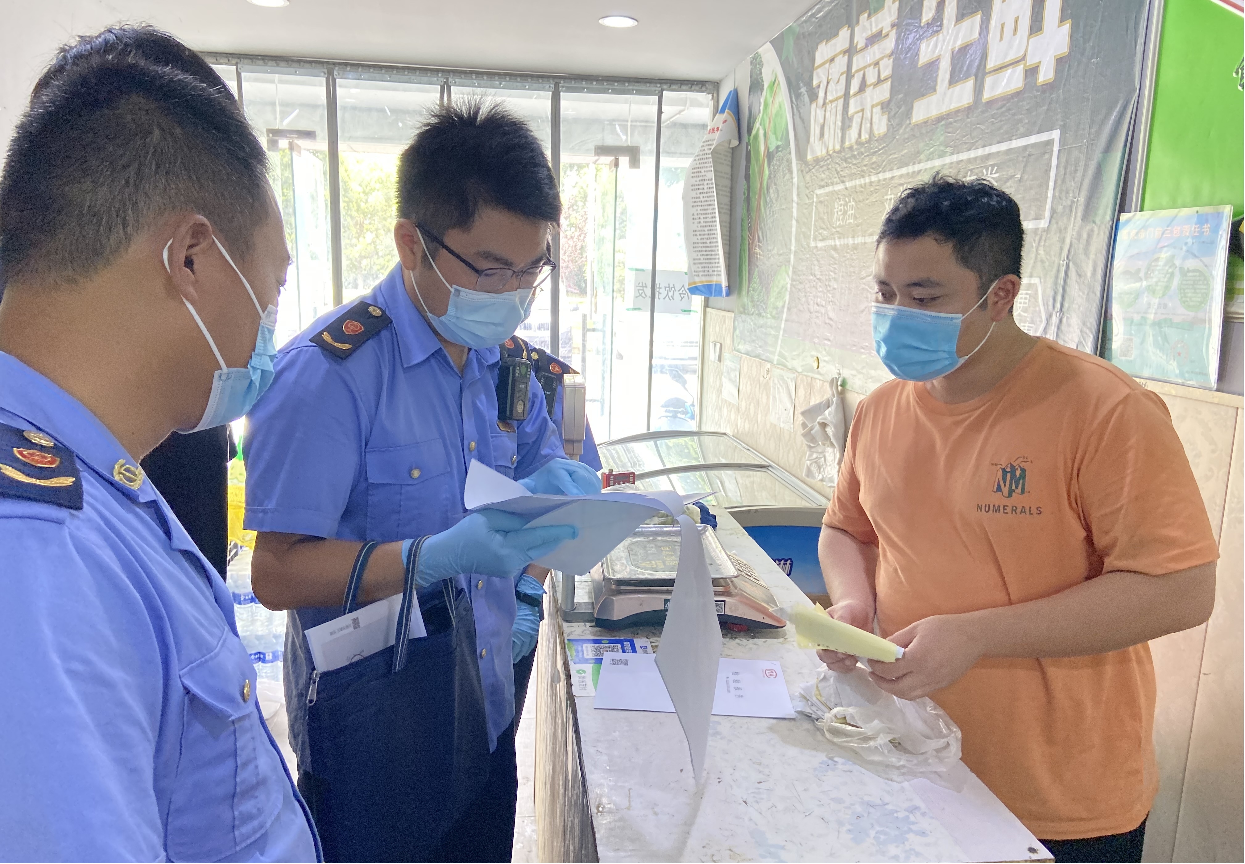 践行“两在两同” 南京雨花台区市场监管局守护一方平安