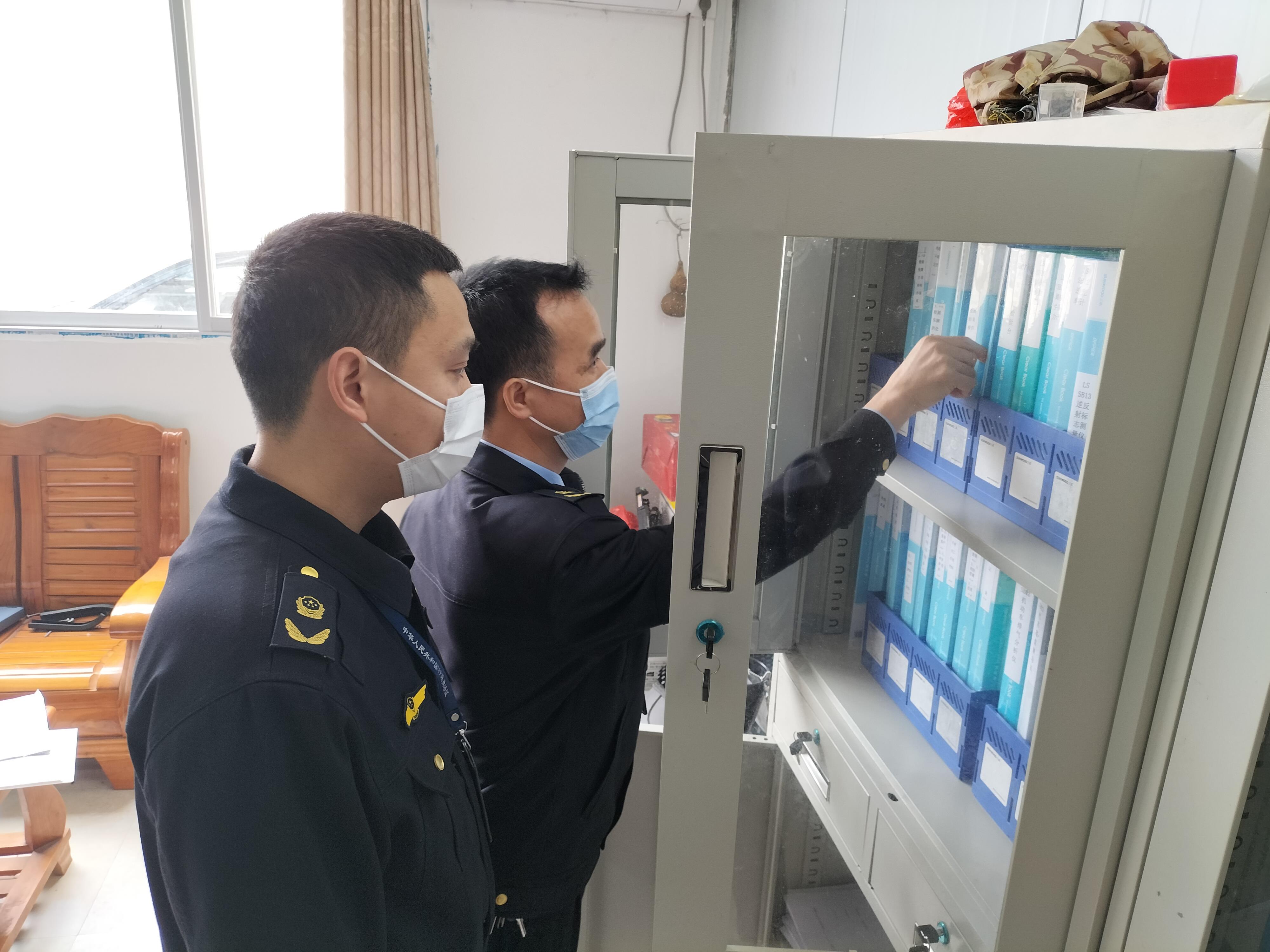  广西龙胜各族自治县开展计量校准监督检查