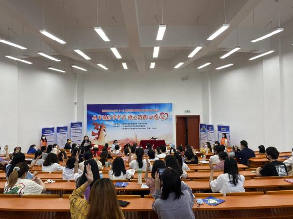  广东河源：消费维权走进企业和校园